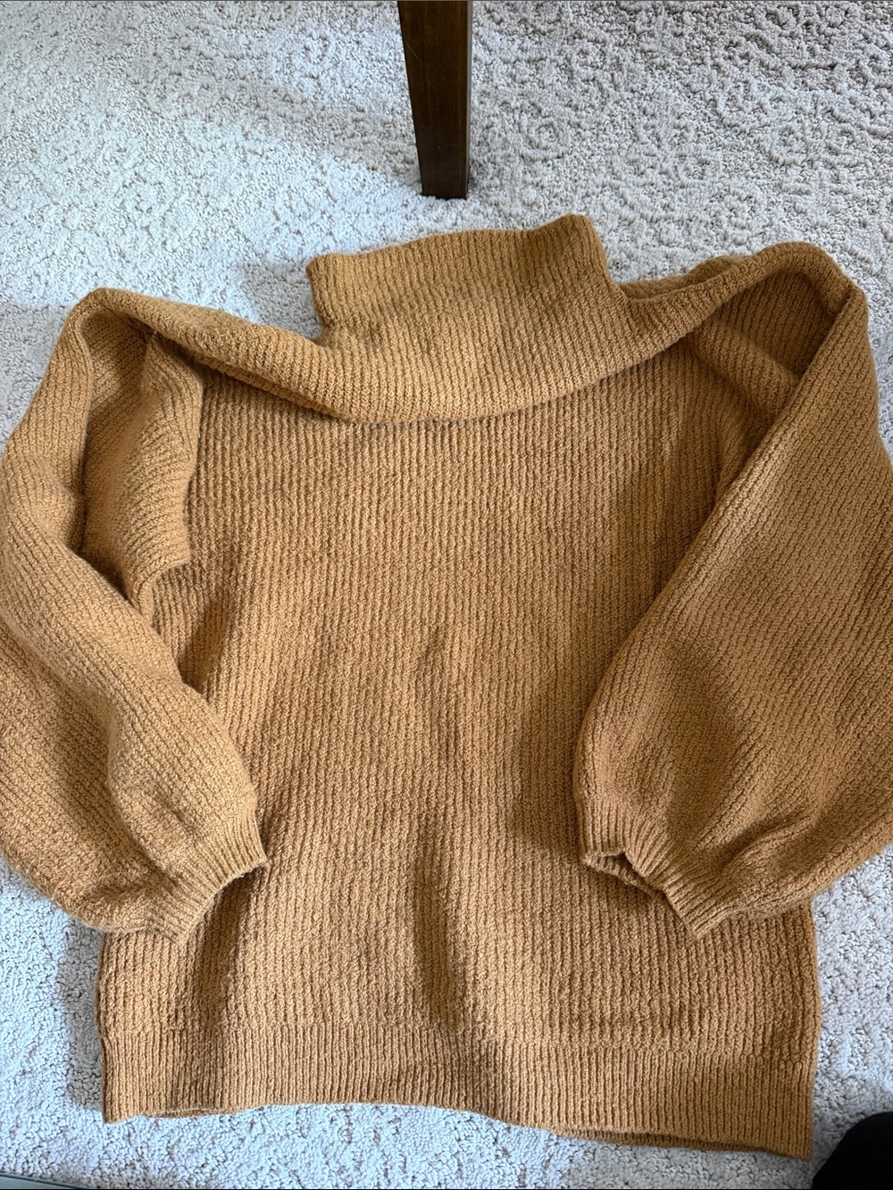 Cozy Camel Turtleneck Sweater for Women BP XS